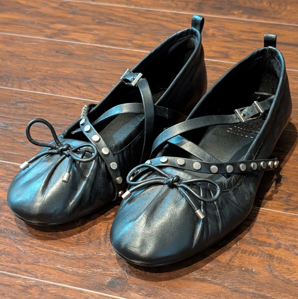Vince Camuto 7.5 Black Solah Studded Ballet Flats - Picture 2 of 10